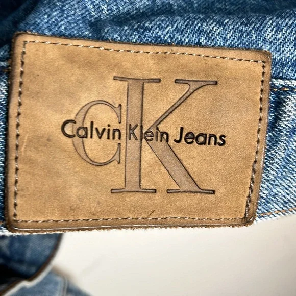 Calvin Klein sz Large Stonewash Denim Jean Jacket